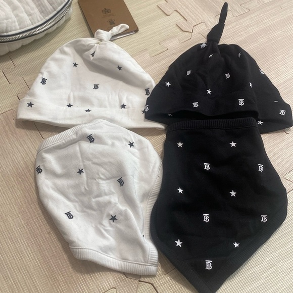 Burberry White Quilted Pouch - Picture 6 of 9